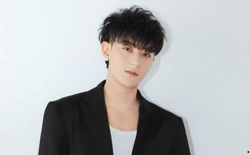 娱乐圈最新的吃瓜事件2024,揭秘最新吃瓜事件背后的真相  第1张